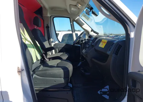 2021 Ram Promaster 1500 Low Roof 136 Wb z USA, uszkodzony, nr VIN 3C6LRVAG9ME552550